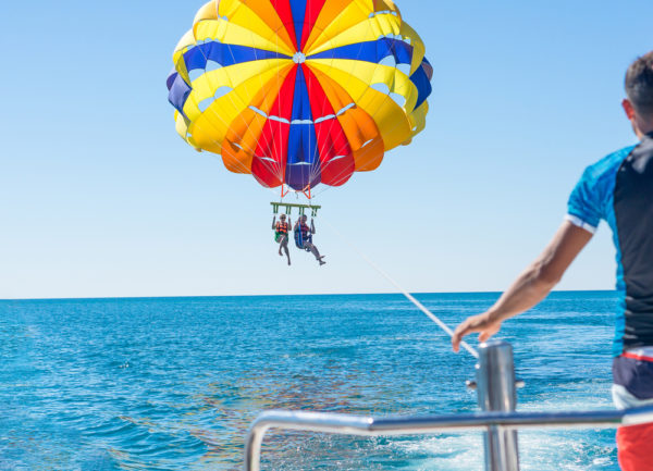 What to Expect From Your Parasailing Experience